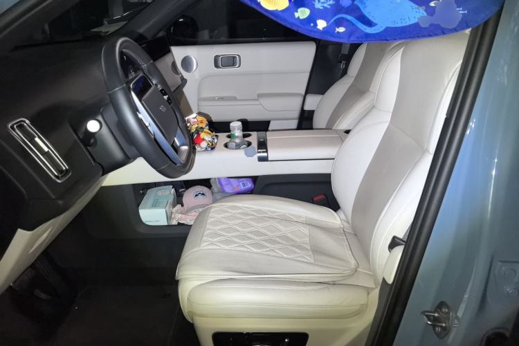 Used Li Auto L8 2023 Pro Model Left Front Seat