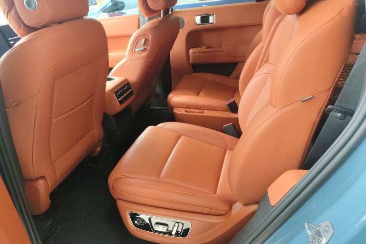 Used Li Auto L8 2023 Max model Left Rear Seat