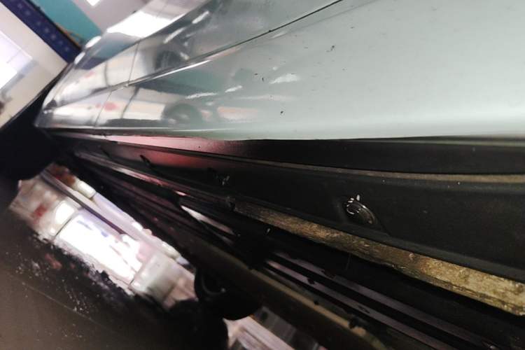 Used Li Auto L8 2023 Pro Model Left Side Sill