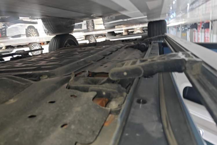 Used Li Auto L8 2023 Max model Left Side Sill