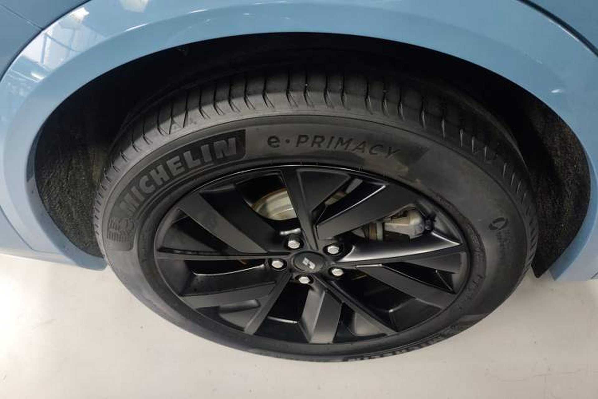 Used Li Auto L8 2023 Pro Model Right Rear Wheel Hub