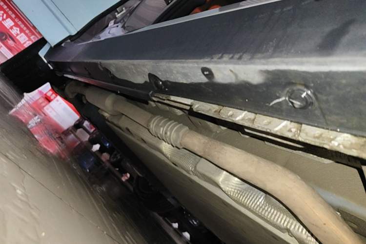 Used Li Auto L8 2023 Pro Model Right Side Sill