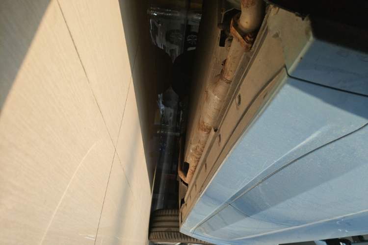 Used Li Auto L8 2023 Max model Right Side Sill