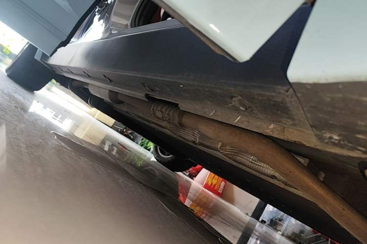 Used Li Auto L8 2023 Pro Model Right Side Sill