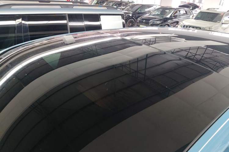 Used Li Auto L8 2023 Pro Model Roof