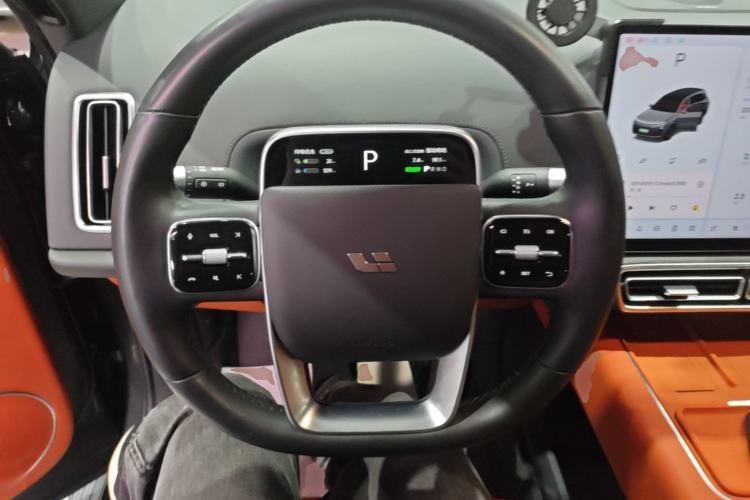 Used Li Auto L8 2023 Pro Model Steering Wheel