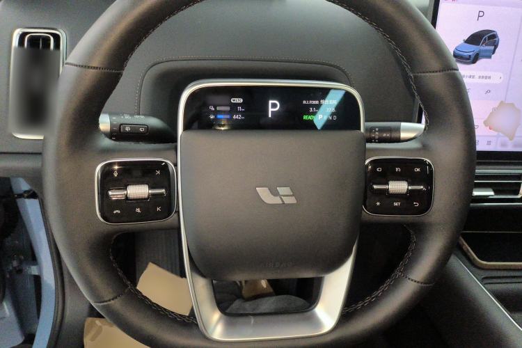 Used Li Auto L8 2023 Pro Model Steering Wheel