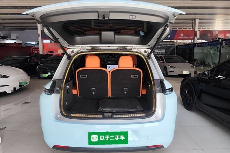 Used Li Auto L8 2023 Pro Model Trunk
