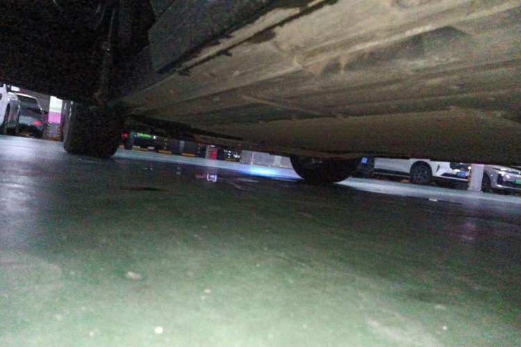 Used Li Auto L8 2023 Pro Model Chassis Rear
