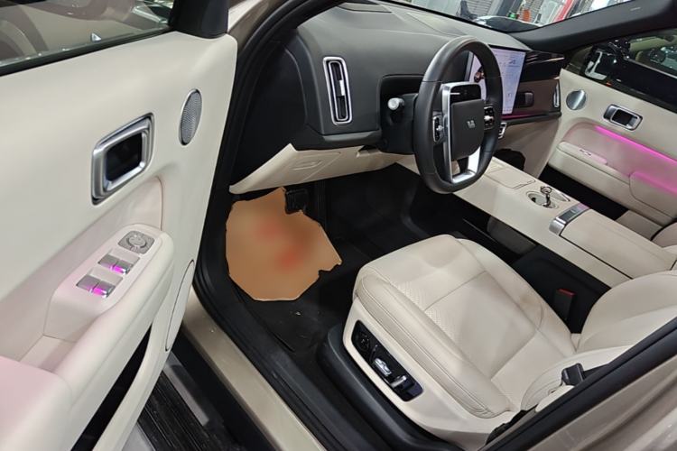 Used Li Auto L8 2023 Pro Model Driver Seat