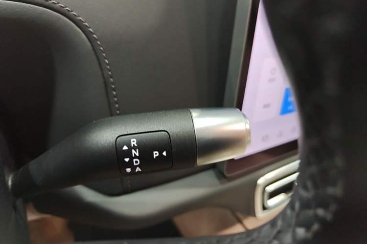 Used Li Auto L8 2023 Pro Model Gear Lever