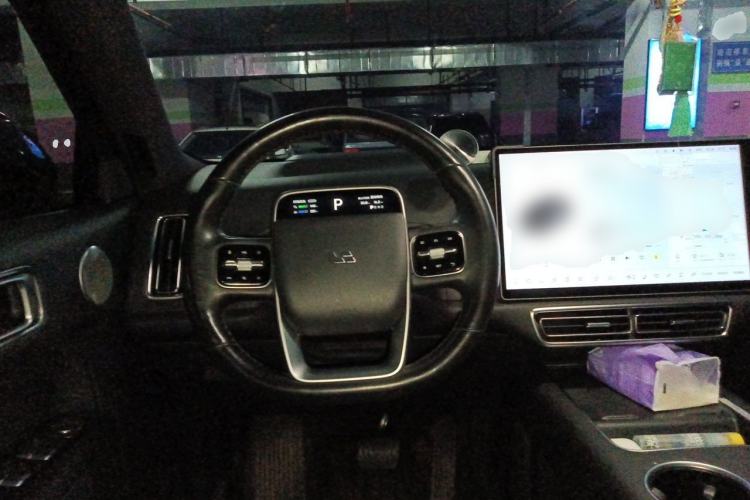 Used Li Auto L8 2023 Pro Model Steering Wheel