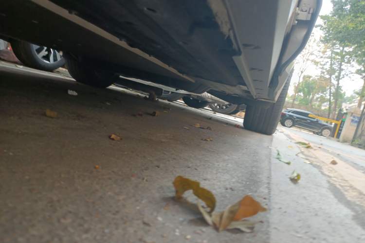 Used Li Auto L8 2023 Pro Model Chassis Front Left
