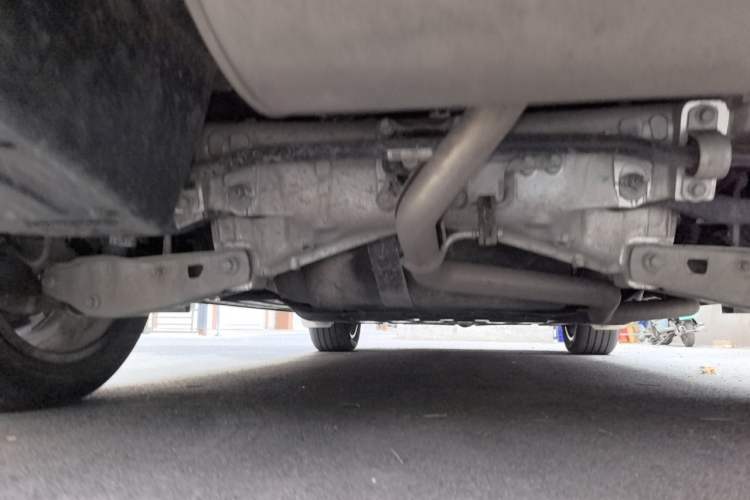Used Li Auto L8 2023 Pro Model Chassis Rear