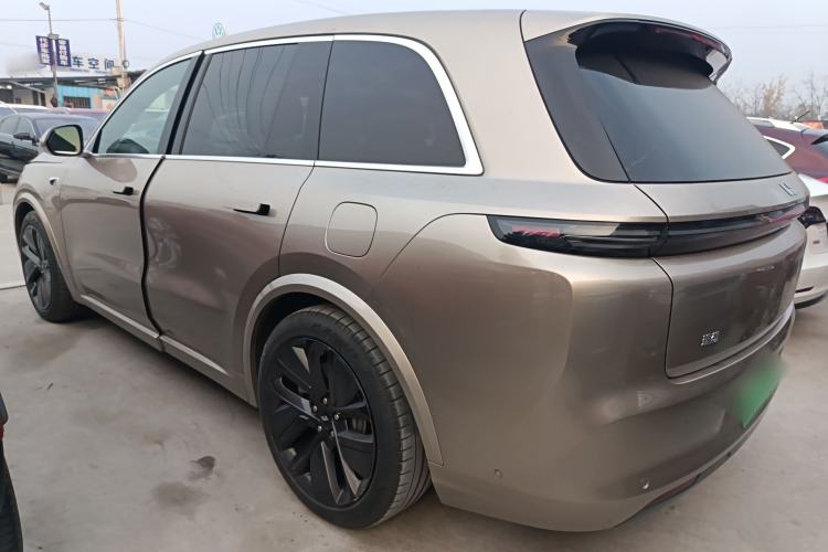Used Li Auto L8 2023 Pro Model Exterior 3