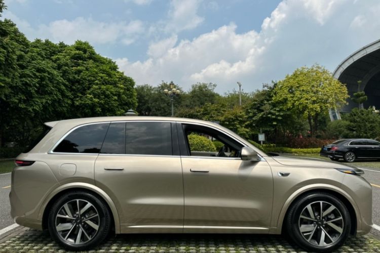 Used Li Auto L8 2023 Max model Exterior 5