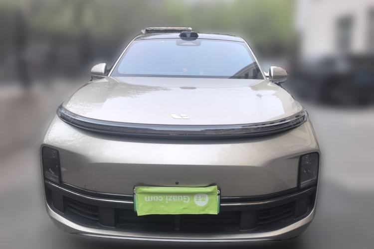 Used Li Auto L8 2023 Pro Model Front