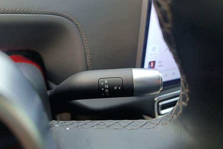 Used Li Auto L8 2023 Pro Model Gear Lever