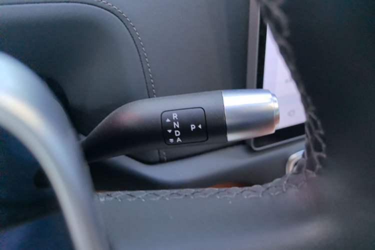 Used Li Auto L8 2023 Pro Model Gear Lever