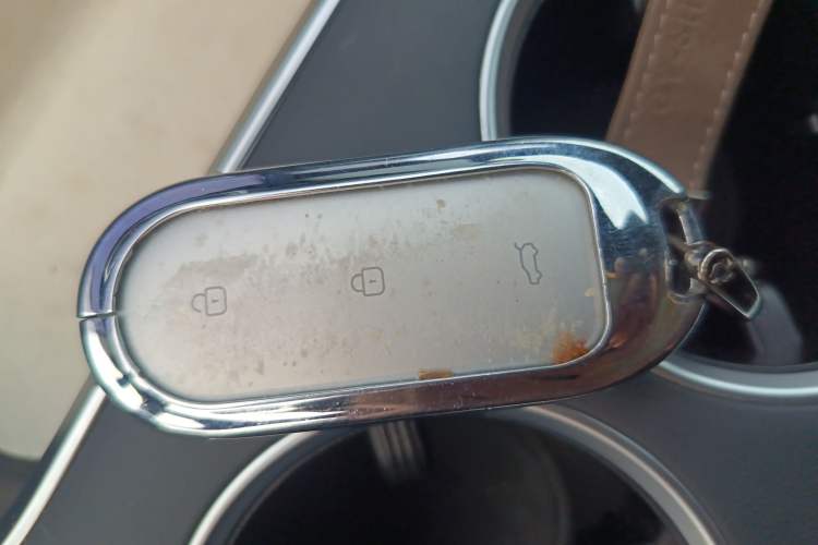 Used Li Auto L8 2023 Pro Model Interior 1