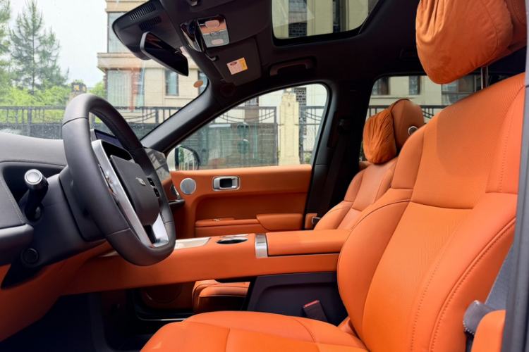 Used Li Auto L8 2023 Pro Model Interior 11