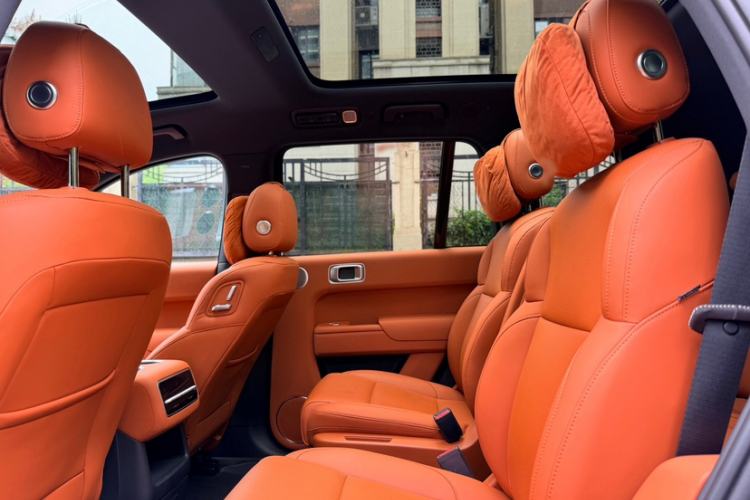 Used Li Auto L8 2023 Pro Model Interior 3