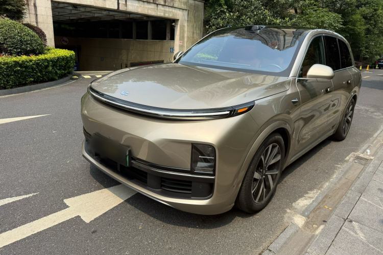 Used Li Auto L8 2023 Max model Guazi used car, China used car export, Used car for sale, Used cars, Cheapest cars for sale
