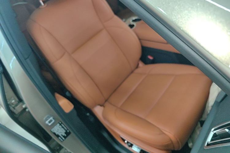 Used Li Auto L8 2023 Max model Right Front Seat