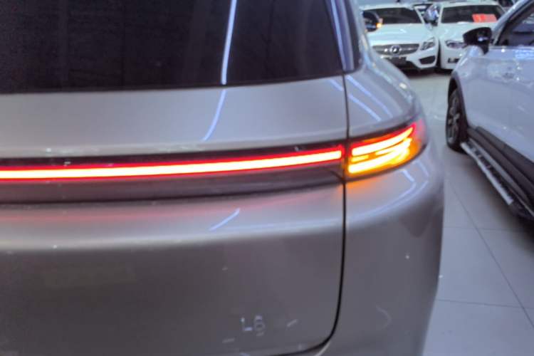 Used Li Auto L8 2023 Pro Model Right Rear Taillight