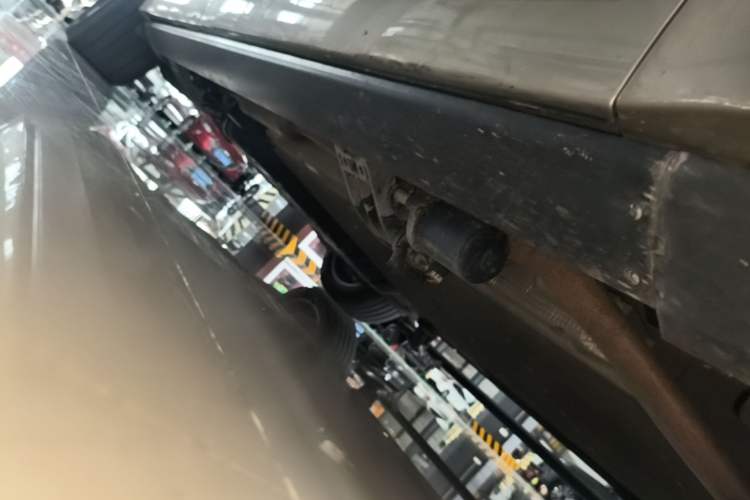 Used Li Auto L8 2023 Pro Model Right Side Sill