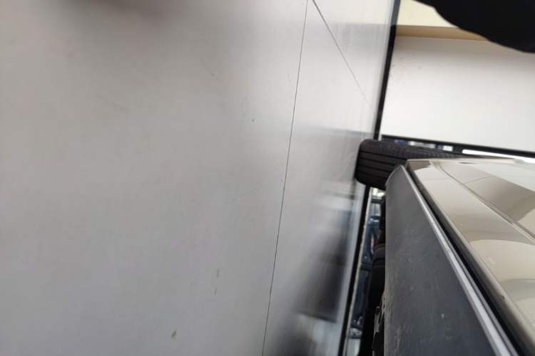 Used Li Auto L8 2023 Pro Model Right Side Sill