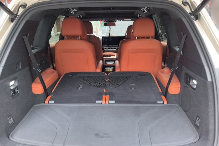 Used Li Auto L8 2023 Pro Model Trunk