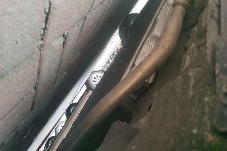 Used Li Auto L8 2023 Pro Model Chassis Front Right