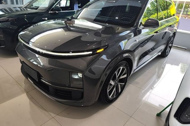 Used Li Auto L8 2023 Pro Model
