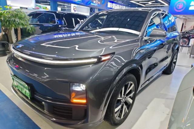Used Li Auto L8 2023 Air model