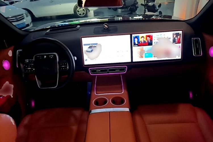 Used Li Auto L8 2023 Pro Model Center Console