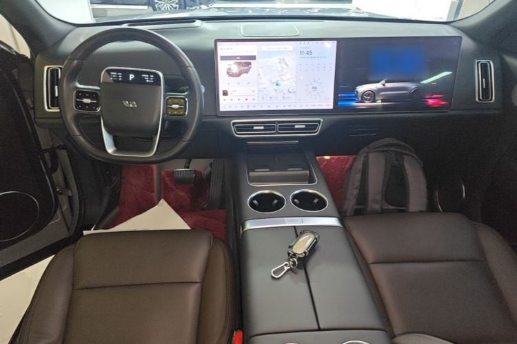Used Li Auto L8 2023 Pro Model Center Console