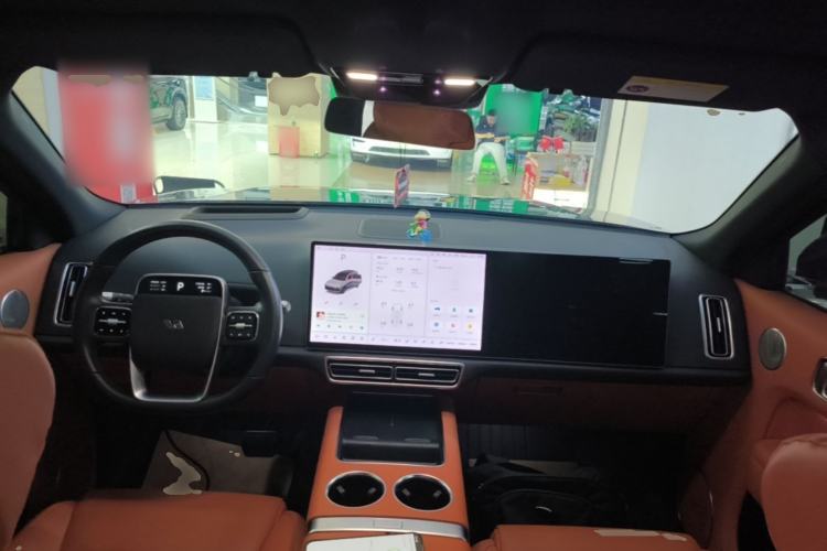 Used Li Auto L8 2023 Air model Center Console