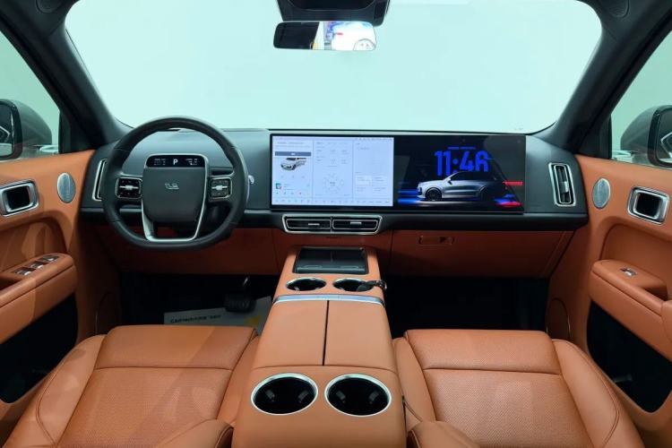 Used Li Auto L8 2023 Pro Model Center Console