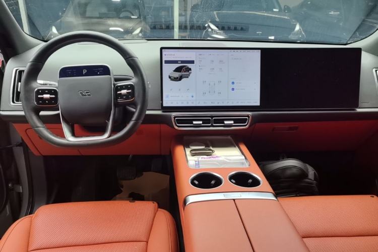 Used Li Auto L8 2023 Air model Center Console