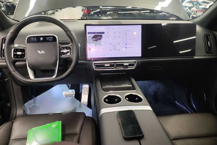 Used Li Auto L8 2023 Max model Center Console