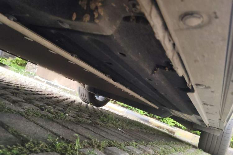 Used Li Auto L8 2023 Air model Chassis Front Left