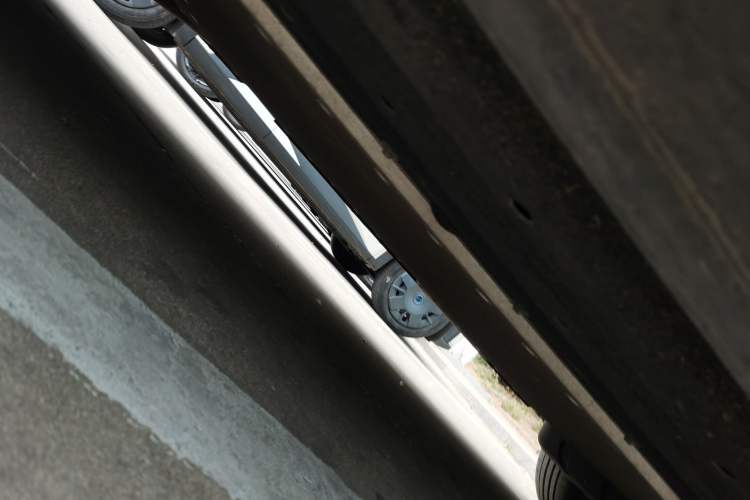 Used Li Auto L8 2023 Air model Chassis Front Left