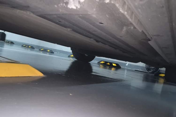 Used Li Auto L8 2023 Pro Model Chassis Front Left