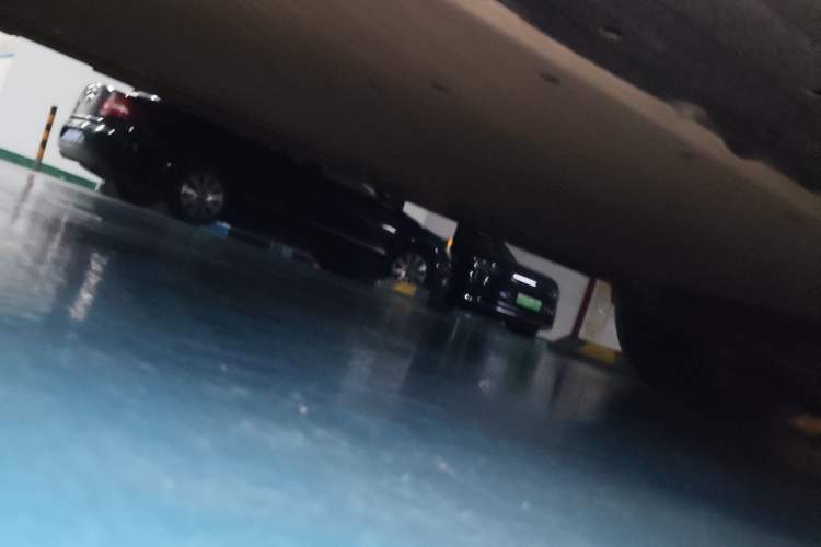 Used Li Auto L8 2023 Pro Model Chassis Front Left