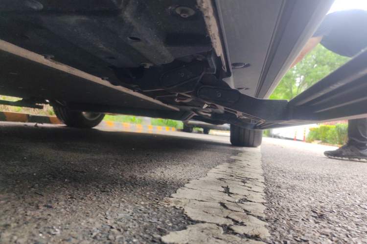 Used Li Auto L8 2023 Max model Chassis Front Left