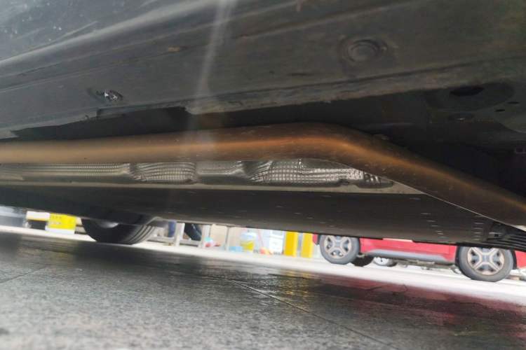Used Li Auto L8 2023 Pro Model Chassis Front Right