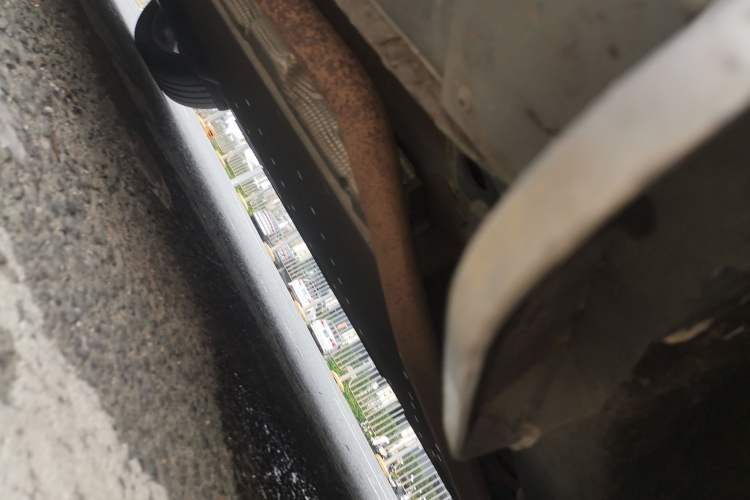 Used Li Auto L8 2023 Pro Model Chassis Front Right