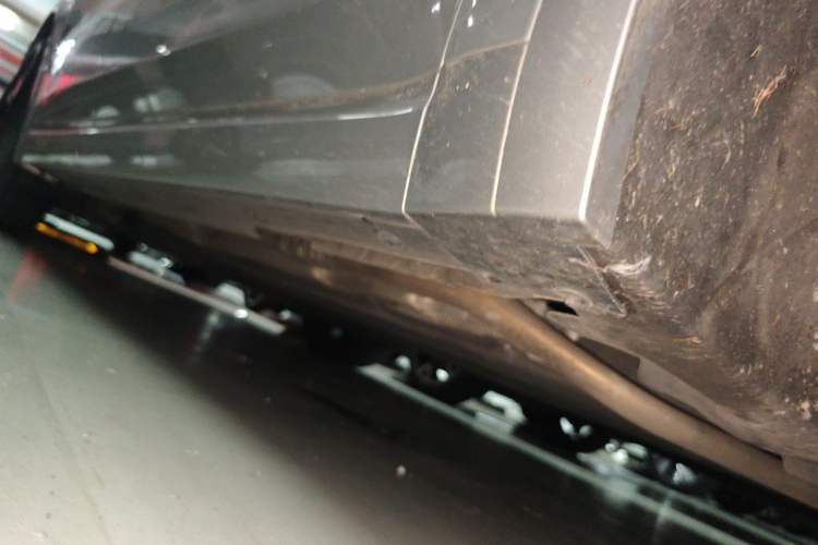 Used Li Auto L8 2023 Pro Model Chassis Front Right