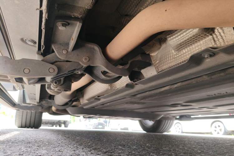 Used Li Auto L8 2023 Pro Model Chassis Front Right